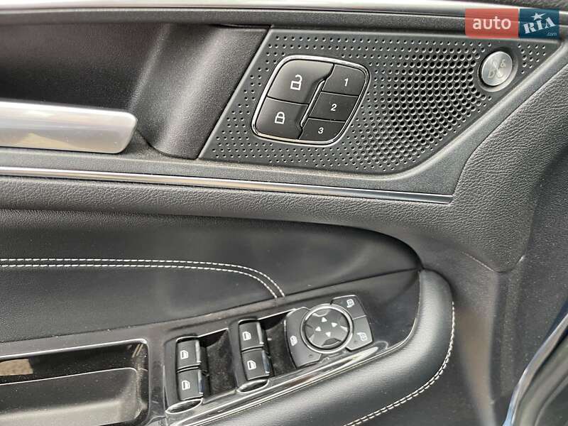 Внедорожник / Кроссовер Ford Edge 2019 в Киеве фото 26 Внедорожник / Кроссовер Ford Edge 2019 в Киеве