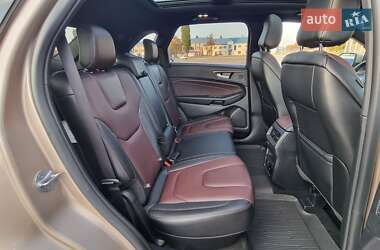 Внедорожник / Кроссовер Ford Edge 2020 в 