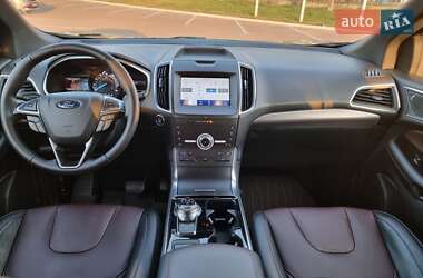 Внедорожник / Кроссовер Ford Edge 2020 в 