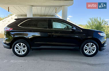Внедорожник / Кроссовер Ford Edge 2019 в 