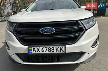 Позашляховик / Кросовер Ford Edge 2016 в 