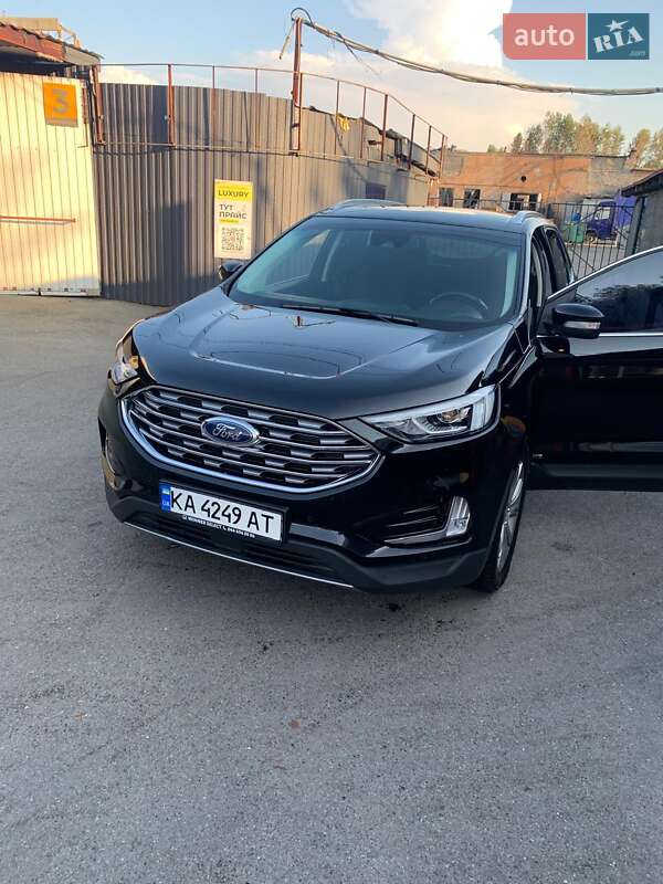 Позашляховик / Кросовер Ford Edge 2019 в Києві