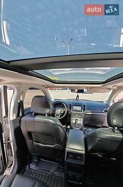 Внедорожник / Кроссовер Ford Edge 2017 в 