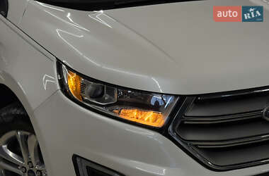 Внедорожник / Кроссовер Ford Edge 2015 в 
