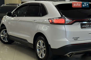 Внедорожник / Кроссовер Ford Edge 2015 в 