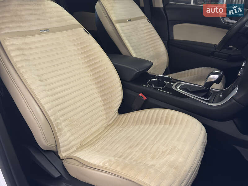 Позашляховик / Кросовер Ford Edge 2015 в Миколаєві
