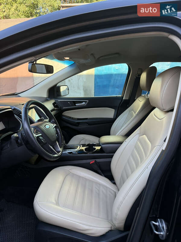 Позашляховик / Кросовер Ford Edge 2018 в Києві