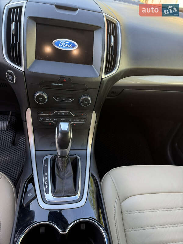 Позашляховик / Кросовер Ford Edge 2018 в Києві