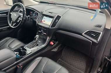 Внедорожник / Кроссовер Ford Edge 2016 в 
