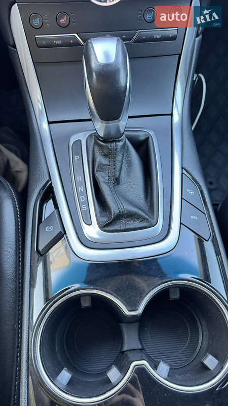 Внедорожник / Кроссовер Ford Edge 2015 в Днепре