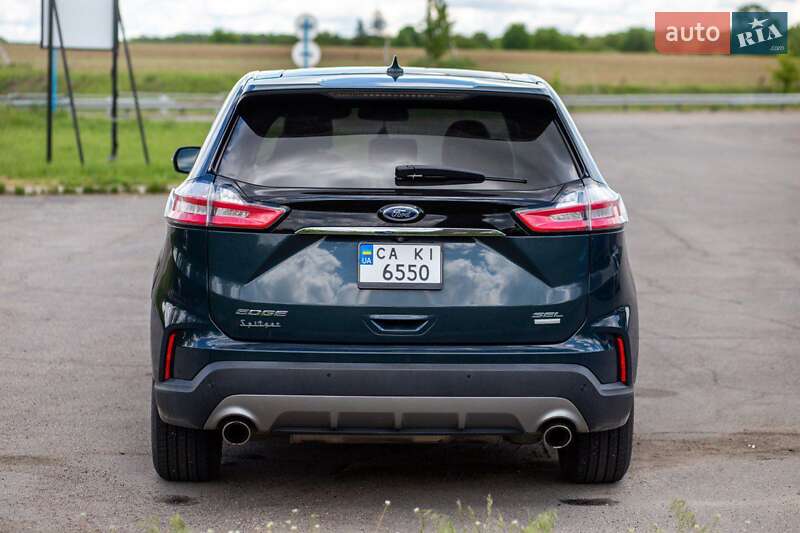 Позашляховик / Кросовер Ford Edge 2018 в Умані