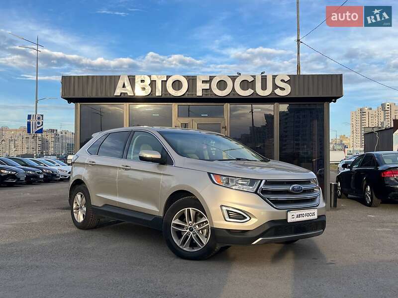 Внедорожник / Кроссовер Ford Edge 2018 в 