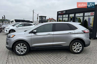 Позашляховик / Кросовер Ford Edge 2022 в 