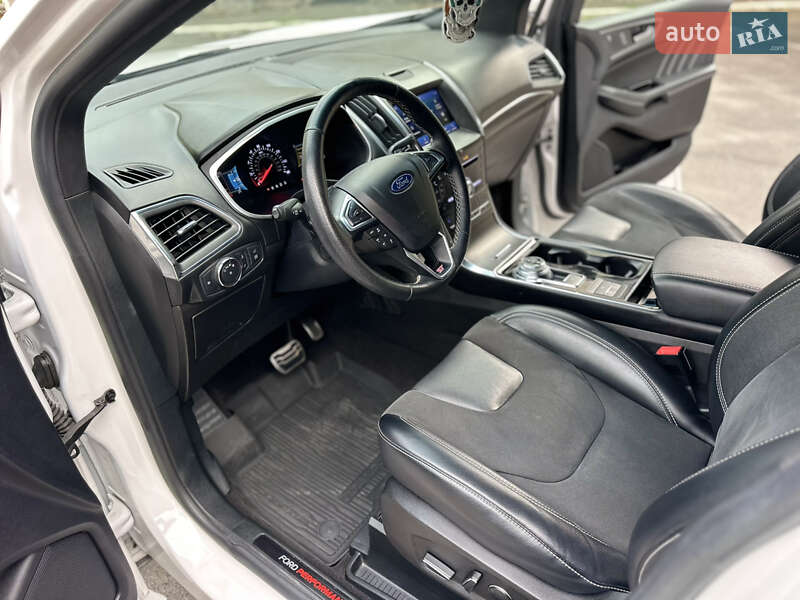 Позашляховик / Кросовер Ford Edge 2019 в Києві