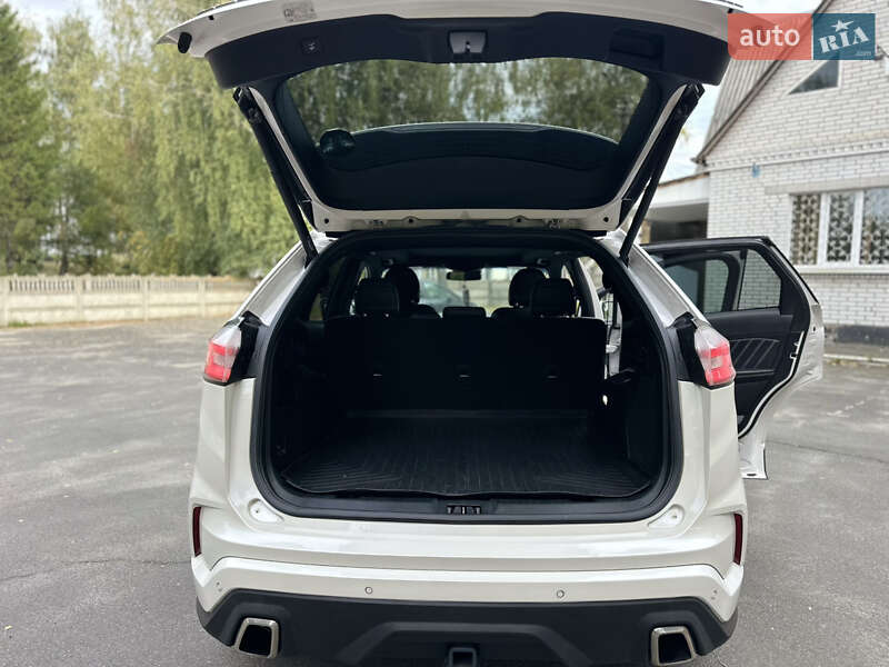 Позашляховик / Кросовер Ford Edge 2019 в Києві