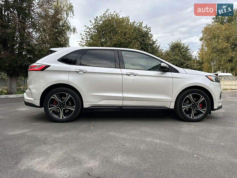 Позашляховик / Кросовер Ford Edge 2019 в Києві