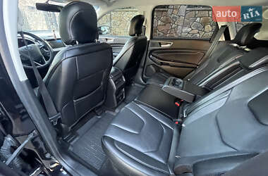 Внедорожник / Кроссовер Ford Edge 2018 в 