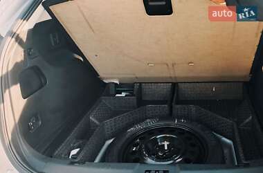 Внедорожник / Кроссовер Ford Edge 2019 в 