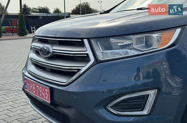 Позашляховик / Кросовер Ford Edge 2016 в 