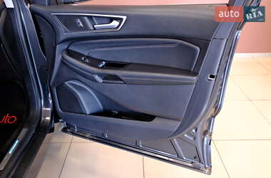 Внедорожник / Кроссовер Ford Edge 2016 в 