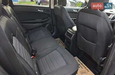 Внедорожник / Кроссовер Ford Edge 2017 в 