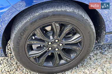 Позашляховик / Кросовер Ford Edge 2022 в 
