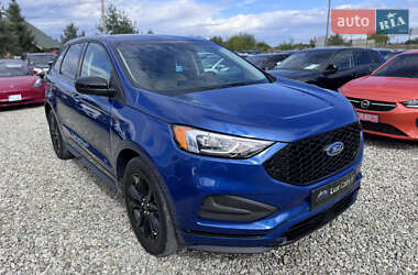 Позашляховик / Кросовер Ford Edge 2022 в 