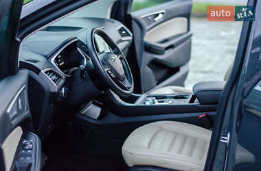 Внедорожник / Кроссовер Ford Edge 2021 в 