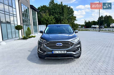 Позашляховик / Кросовер Ford Edge 2020 в 