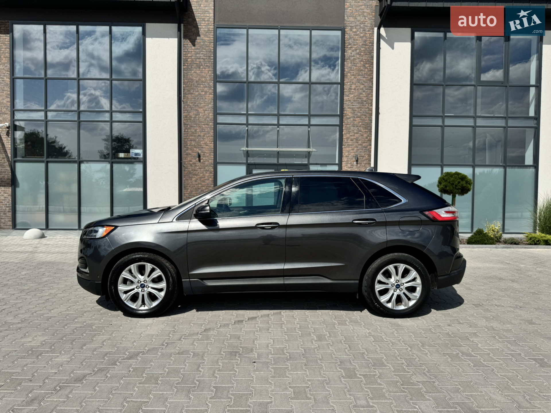 2020 Ford Edge - мініатюра 8