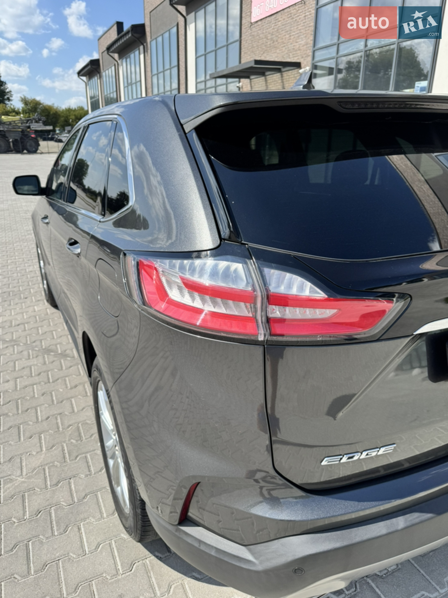 2020 Ford Edge - мініатюра 16