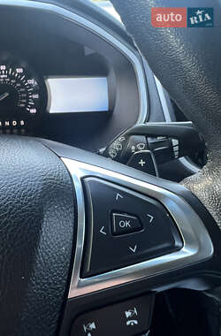 Внедорожник / Кроссовер Ford Edge 2020 в 