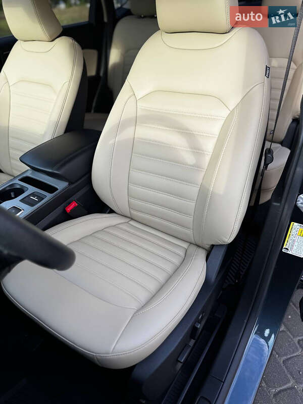 Внедорожник / Кроссовер Ford Edge 2022 в Чернигове