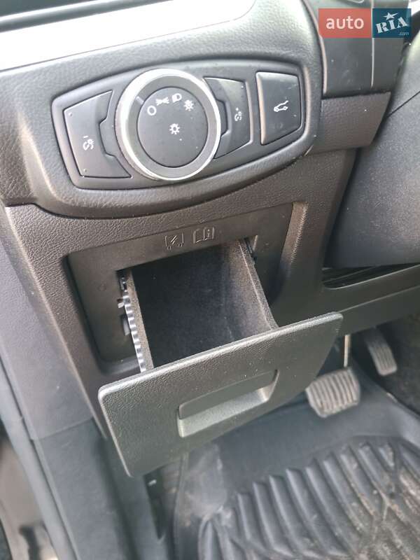 Внедорожник / Кроссовер Ford Edge 2015 в Ровно фото 37 Внедорожник / Кроссовер Ford Edge 2015 в Ровно