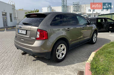 Позашляховик / Кросовер Ford Edge 2013 в 