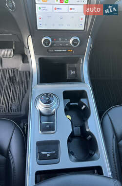 Внедорожник / Кроссовер Ford Edge 2021 в 
