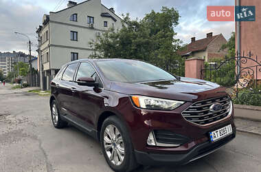 Позашляховик / Кросовер Ford Edge 2022 в 