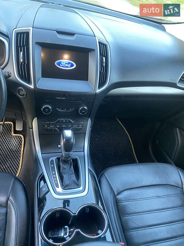 Внедорожник / Кроссовер Ford Edge 2017 в Тернополе