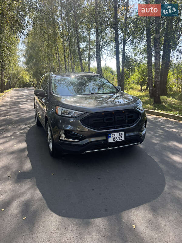 Внедорожник / Кроссовер Ford Edge 2019 в Черновцах