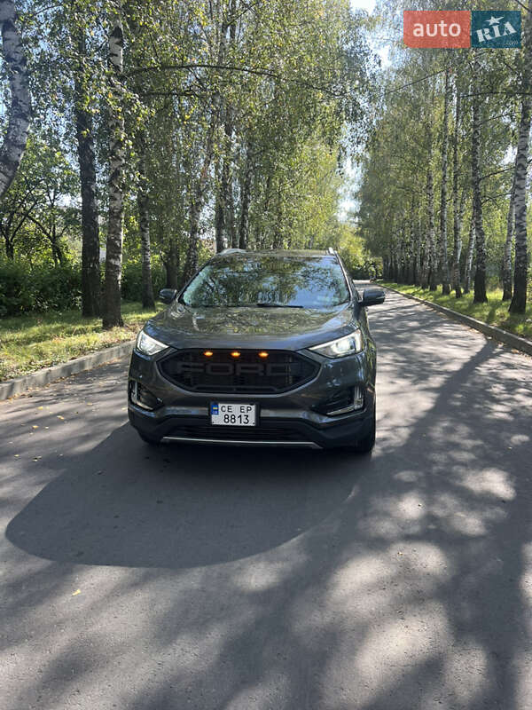 Внедорожник / Кроссовер Ford Edge 2019 в Черновцах
