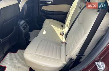 Внедорожник / Кроссовер Ford Edge 2016 в 