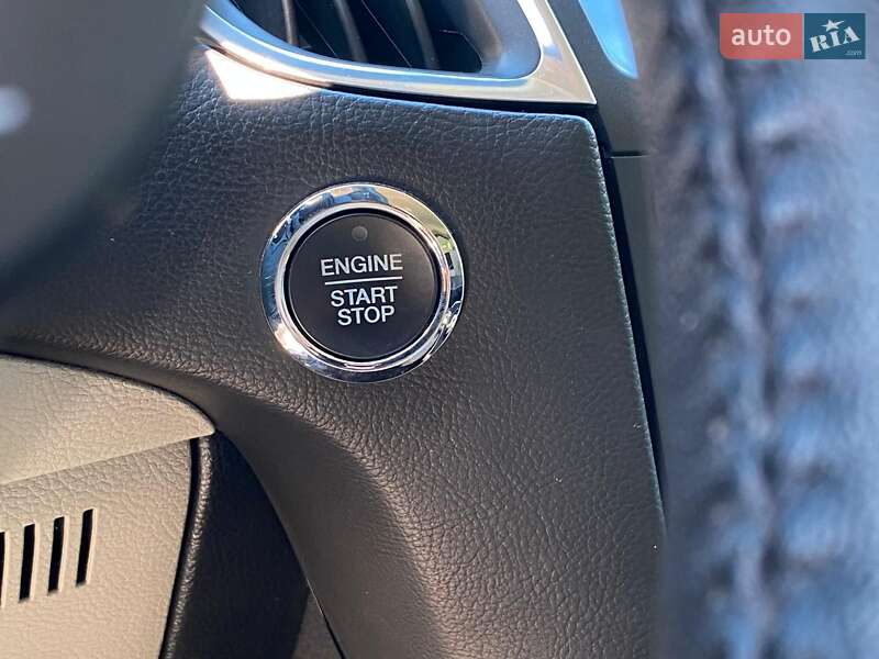 Внедорожник / Кроссовер Ford Edge 2017 в Ровно