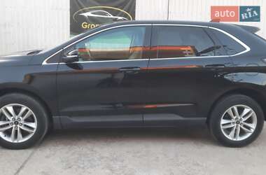 Позашляховик / Кросовер Ford Edge 2016 в 