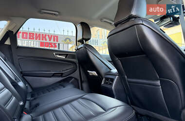 Позашляховик / Кросовер Ford Edge 2020 в 