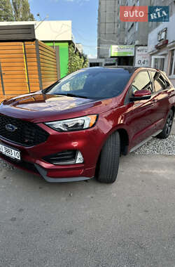 Внедорожник / Кроссовер Ford Edge 2019 в 