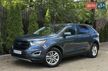 Позашляховик / Кросовер Ford Edge 2017 в 