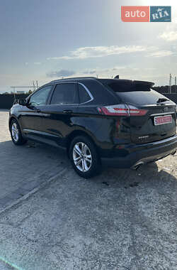 Внедорожник / Кроссовер Ford Edge 2019 в 