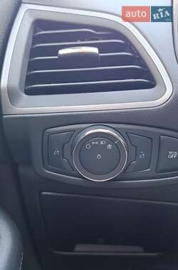 Внедорожник / Кроссовер Ford Edge 2020 в 