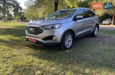 Позашляховик / Кросовер Ford Edge 2021 в 