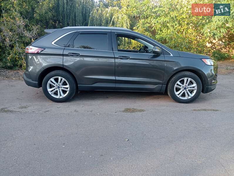Позашляховик / Кросовер Ford Edge 2020 в Чернігові